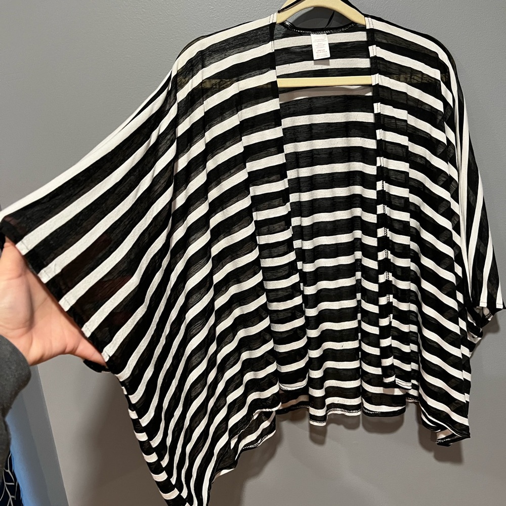 Summery black and white striped cardigan/shrug